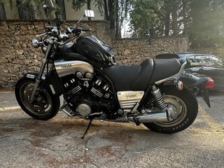 Yamaha V-Max 1200cc 1992 con extras