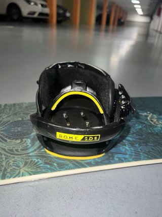 Nitro Mystique Snowboard con fijaciones
