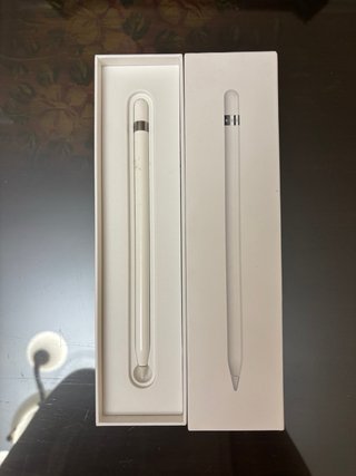 Apple iPad 7ª Gen + Apple Pencil + Teclado