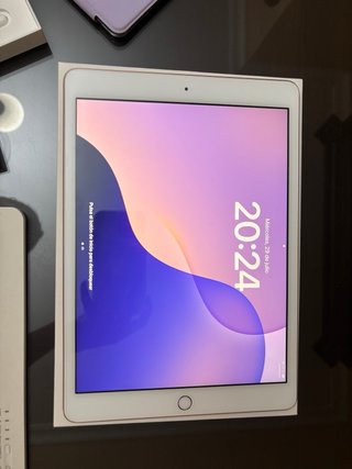 Apple iPad 7ª Gen + Apple Pencil + Teclado