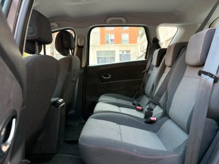 Renault Scenic 2012