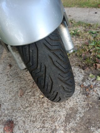 Kymco Grand Dink 125 Plata