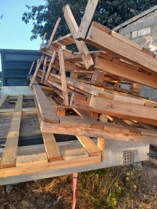 Madera de ópalo entera 3metros 10 ancho 3 de groso
