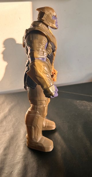 Figura Thanos Coleccionable