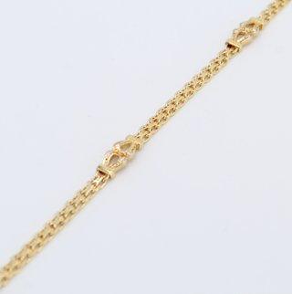 Pulsera de oro de 18k. Peso: 7.92 gr.