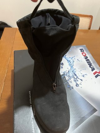 Bota impermeable Romika. T. 41