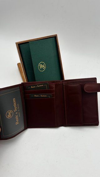 Billetera de piel de vacuno