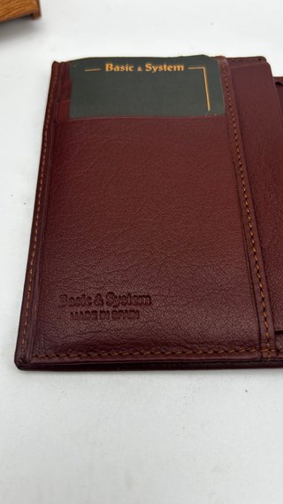 Billetera de piel de vacuno