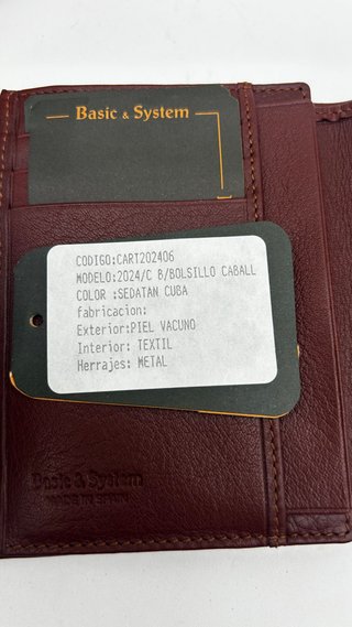 Billetera de piel de vacuno