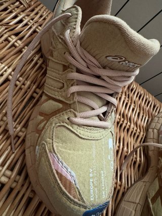 Zapatillas Asics Running Beige/Blanco