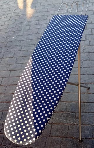 Tabla de planchar a estrenar