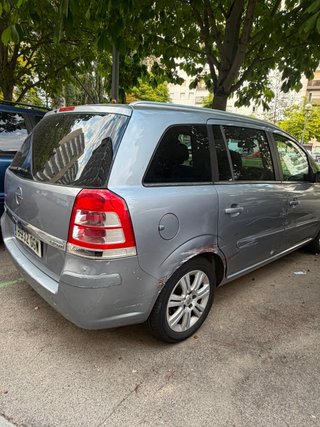 Opel Zafira 2009