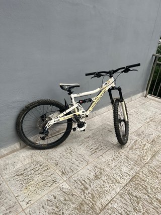 Bicicleta Rockrider FR6 Descenso