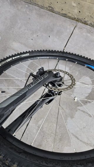 2 Bicicletas B'Twin y specialized en perfecto esta