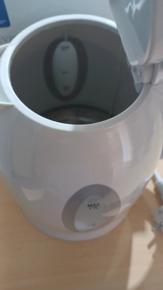 Hervidor Eléctrico Blanco 1.7L