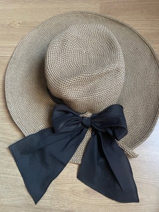 Pamela de paja con lazo negro