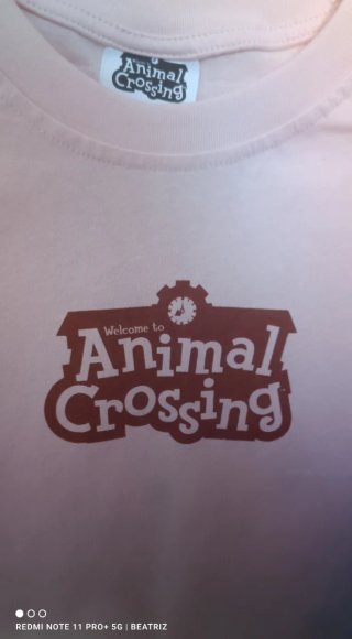 Camiseta Bershka Animal Crossing XS Nueva