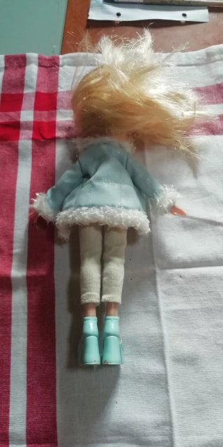 Muñeca Bratz rubia