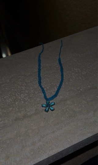 Collana fiore azzurro e argento