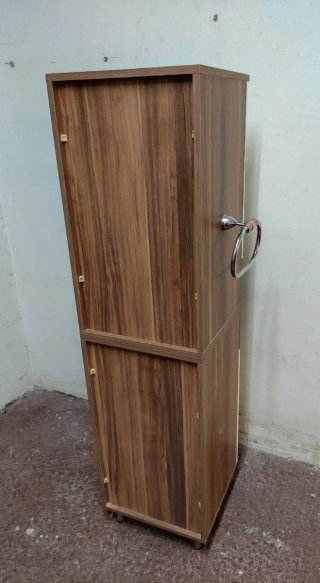 MODERNO MUEBLE BAÑO DE ESTILO NÓRDICO EN PERFECTO