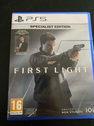 Juego PS5 First Light Specialist Edition