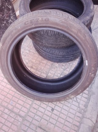 Neumáticos 205/45R17 88W     60 euros los tres