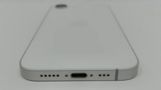 E590478-0 iPhone 16E 128GB