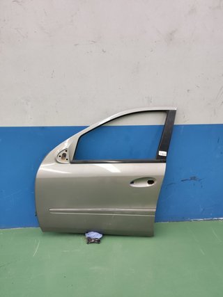 Mercedes-benz 932 puerta a164720090564 clase m