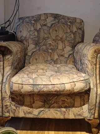 Sillón vintage estampado floral