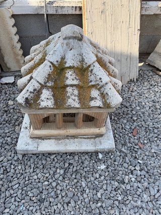 Sombrerete/Capuchón para chimenea de piedra