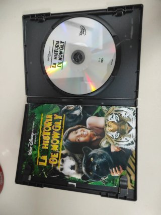 La Historia de Mowgly DVD
