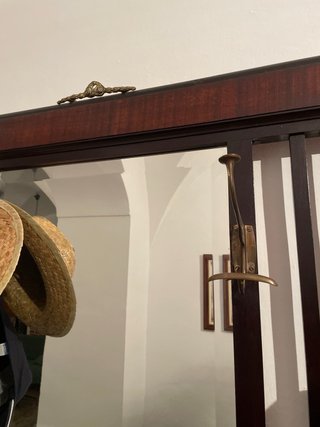 Paragüero de madera antiguo