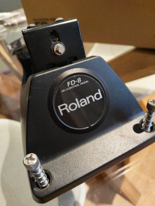 Pedal hi-hat Roland FD-8 con caja