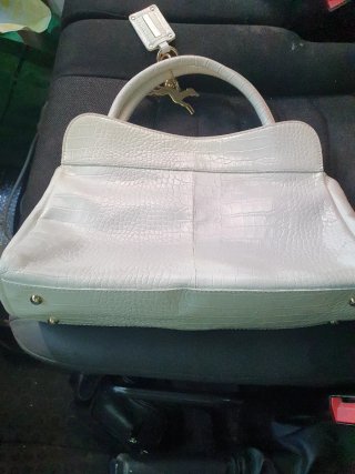 Bolso blanco efecto piel cocodrilo