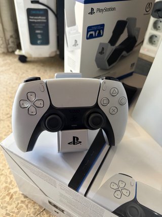 Consola Sony PlayStation 5 Blanca