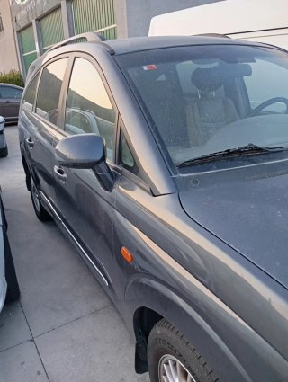 SsangYong Rodius 2005