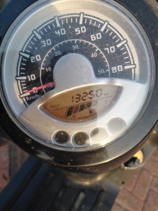 KSR MOTOR 50cc Scooter CRUZER Negra Marrón