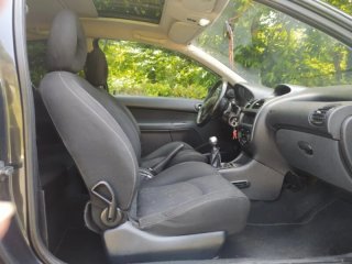 Peugeot 206 2004