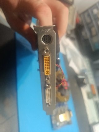 Due schede grafiche ASUS 9800GT pcix DVI