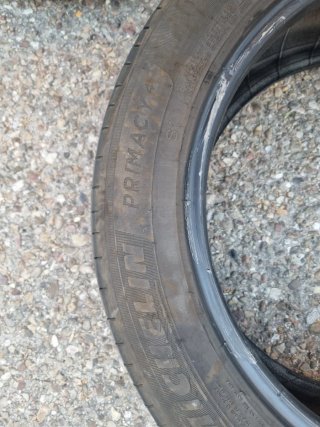 Neumático Michelin 205/55 R17