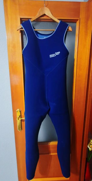 Neopreno Master Sub Hombre 2 Piezas Talla 4
