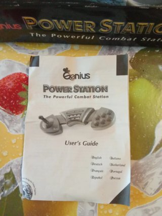 Joystick Genius Power Station para PC