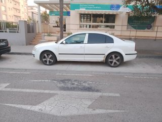 Skoda Superb 2004