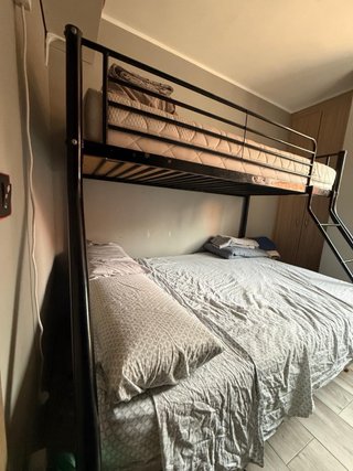 Litera de hierro 135cm y 90cm + 2 colchones