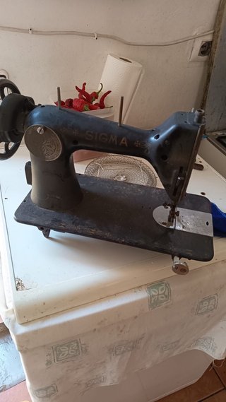 Máquina de coser Singer antigua