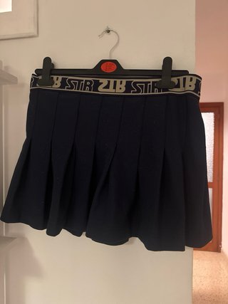 Lote 3 Faldas Vaqueras y Plisada Talla M