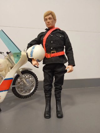 Moto Policía Action Man Geyperman + Figura