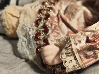 Muñeca antigua de porcelana