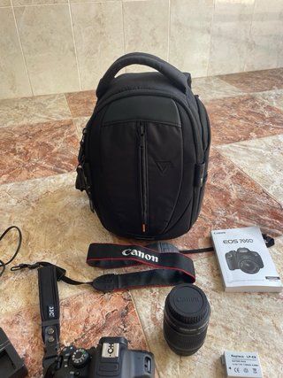 KIT Cámara Canon 700D + Accesorios