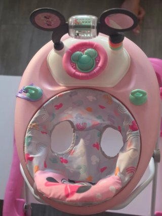 Andador bebé Minnie Mouse rosa